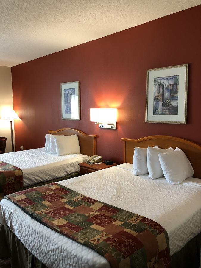 Millennium Inn Ellisville Exteriér fotografie
