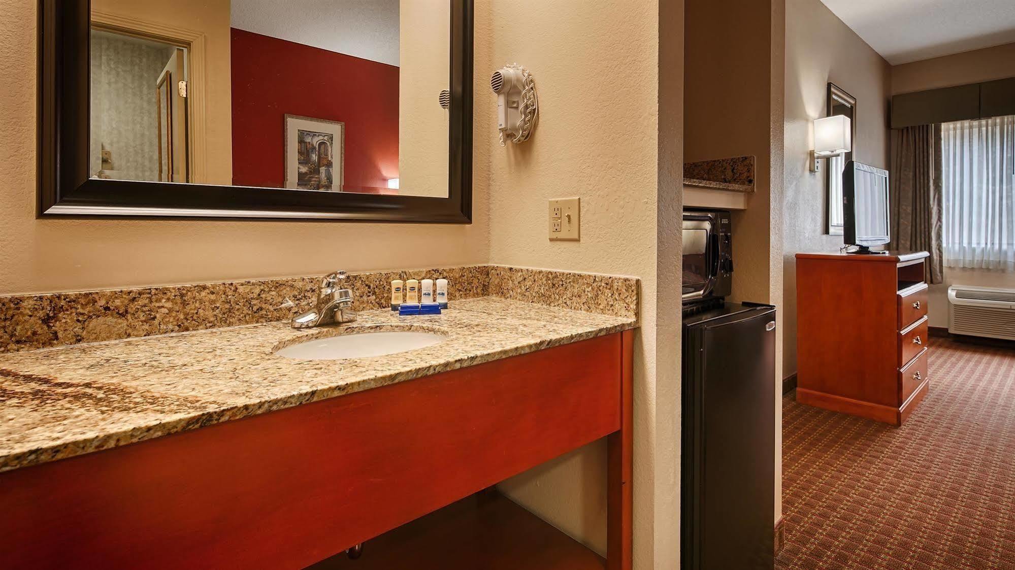 Millennium Inn Ellisville Exteriér fotografie