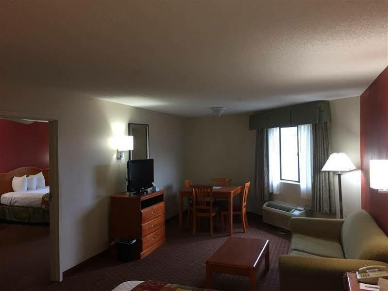 Millennium Inn Ellisville Exteriér fotografie